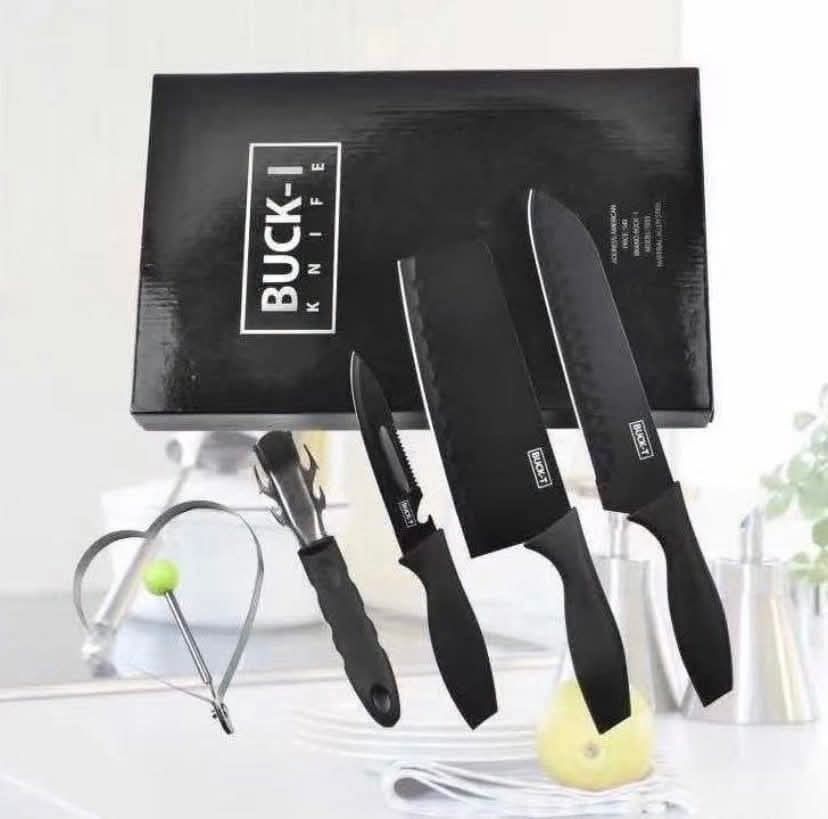 Knife set (Category: Knives & Chopping Boards) located in Manila. Submitted by yzcartph (Listing ID 1467963206, Image 1). Description: .
