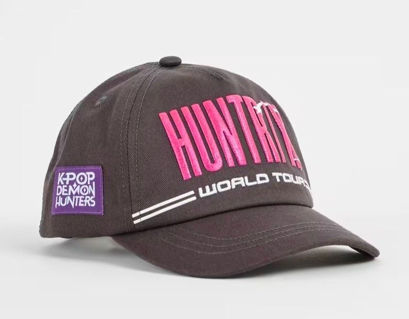 KPop Demon Hunters Cap (Category: Hats & Beanies) located in Quezon City. Submitted by declttermum (Listing ID 1467843355, Image 2). Description: PASABUY: from Australia Brandnew official KPop Demon Hunters Cap. P1350 - gray P1200 - purple Arrival: December 15 #kpopdemonhunters #kpopdemonhunterscap #KDHcap #huntrixcap #kpopdemonhuntersmerch #KDHmerch #KDH #kpopdemonhuntersog #pasabuy #australiapasabuy #auspasabuy #huntrix #huntrixmerch #christmas