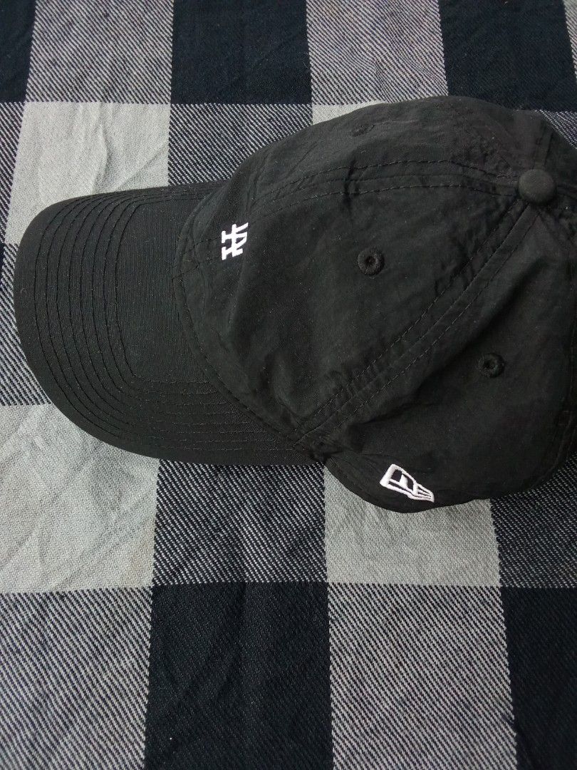 LA dodgers by New era (Category: Caps & Hats) located in Polomolok. Submitted by timog_high_ice (Listing ID 1467877660, Image 2). Description: - Nylon Material - Strap back - fade at inside (sweat band) Still presentable 🫶.