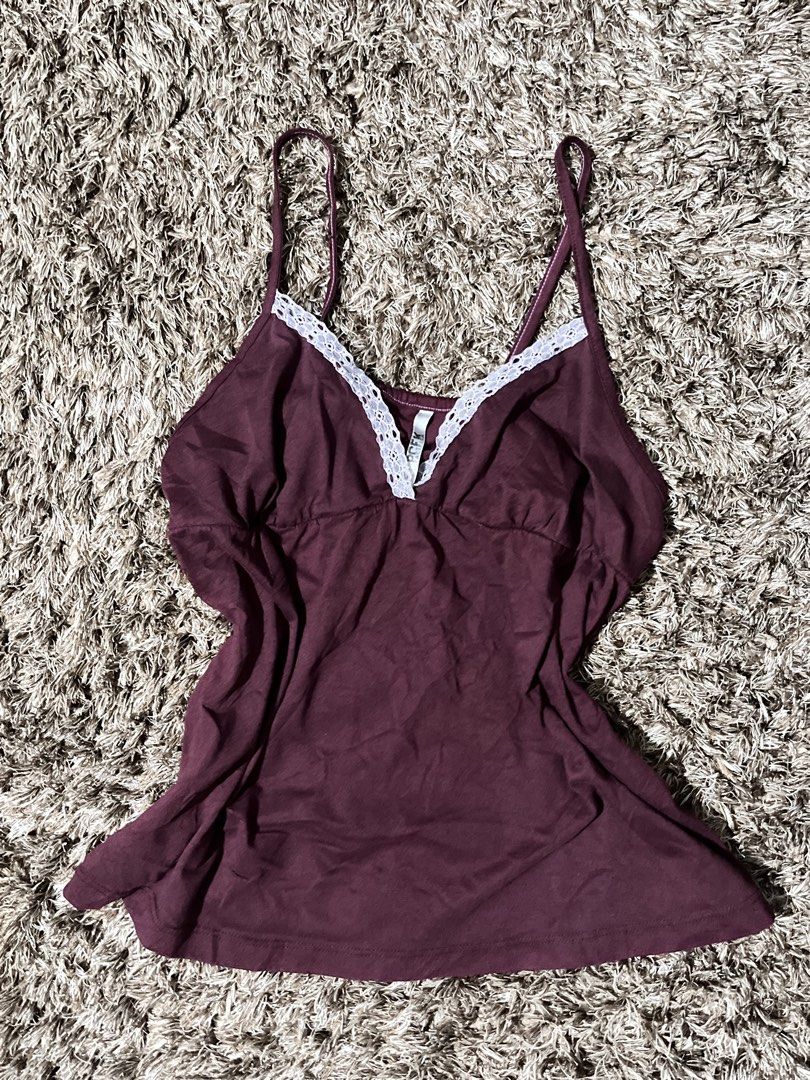 Y2K TOP LACE SEXY TOP MAROON TOP (Category: Sleeveless) located in Manila. Submitted by katrize (Listing ID 1467926339, Image 1). Description: .
