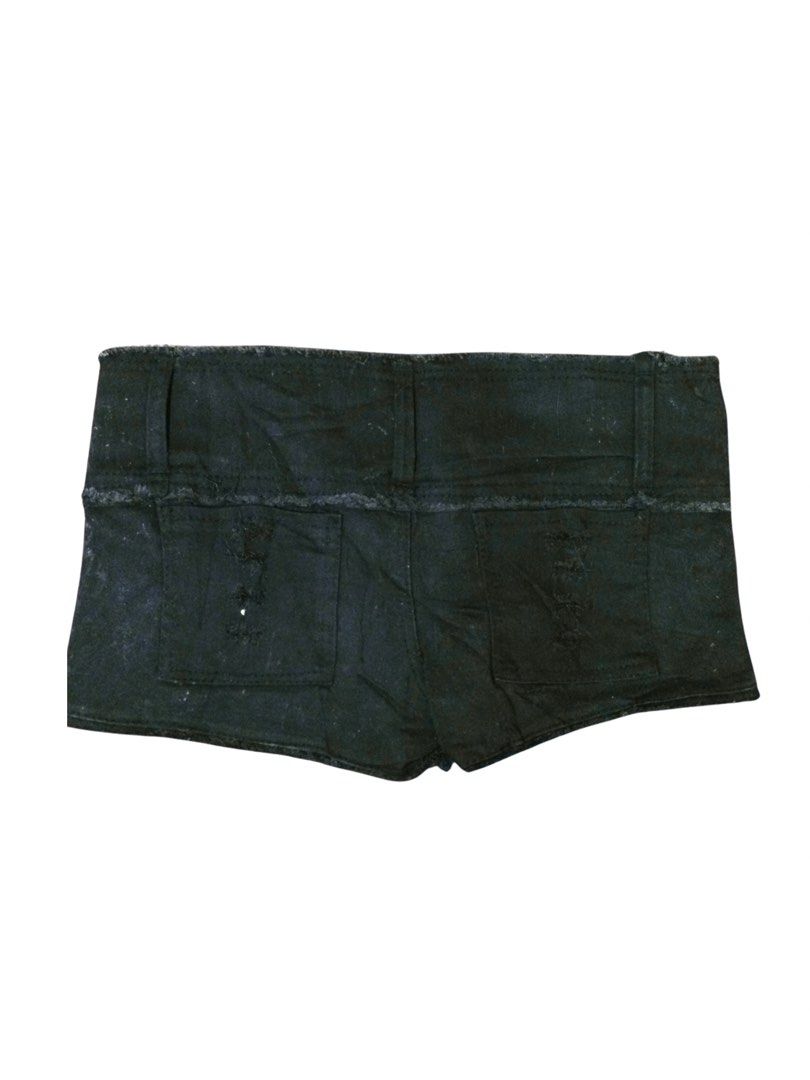 Lace Studded Micro Shorts (Category: Shorts) located in Ozamiz City. Submitted by sw4gcvnt (Listing ID 1467859798, Image 3). Description: ✚ brand: none ✚ w: 28-30 ✚ l: 8 ✚ flaw/s: none ✚ overall condition: 9/10 ╋━ 399+sf !.
