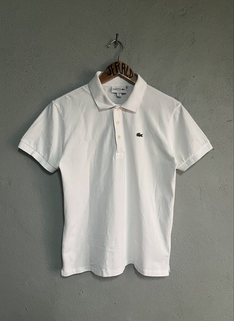 Lacoste Polo Shirt (Category: Tshirts & Polo Shirts ) located in Tuguegarao City. Submitted by preowned_curation (Listing ID 1467913432, Image 1). Description: Slim fit FR 4 / US Medium (25x19) Flaw: Minor dirt on its sleeve and collar not so obvious, tiny scratch Still presentable to wear Excellent color rate (puting puti pa) 700 + SF.
