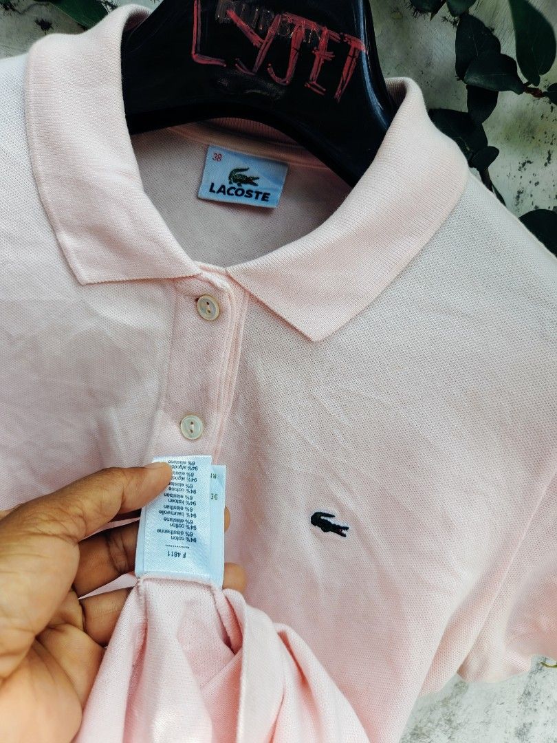Lacoste poloshirt (Category: Luxury Apparel) located in Tacurong. Submitted by lyjetbrandedfinds_1827 (Listing ID 1467869405, Image 2). Description: small.