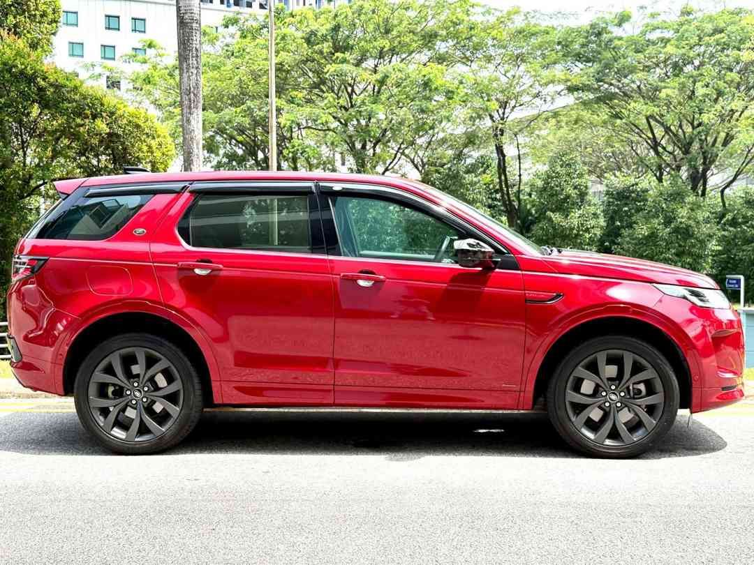 LAND ROVER DISCOVERY SPORT 2.0P R-DYNAMIC SE 7S (Category: Used Cars) located in Singapore. Submitted by queenscarpl (Listing ID 1422946553, Image 2). Description: Showroom: Sin Ming 176 Sin Ming Drive #01-18 Singapore 575721 Sales Contact: Alvin Ng tel:88132929 .