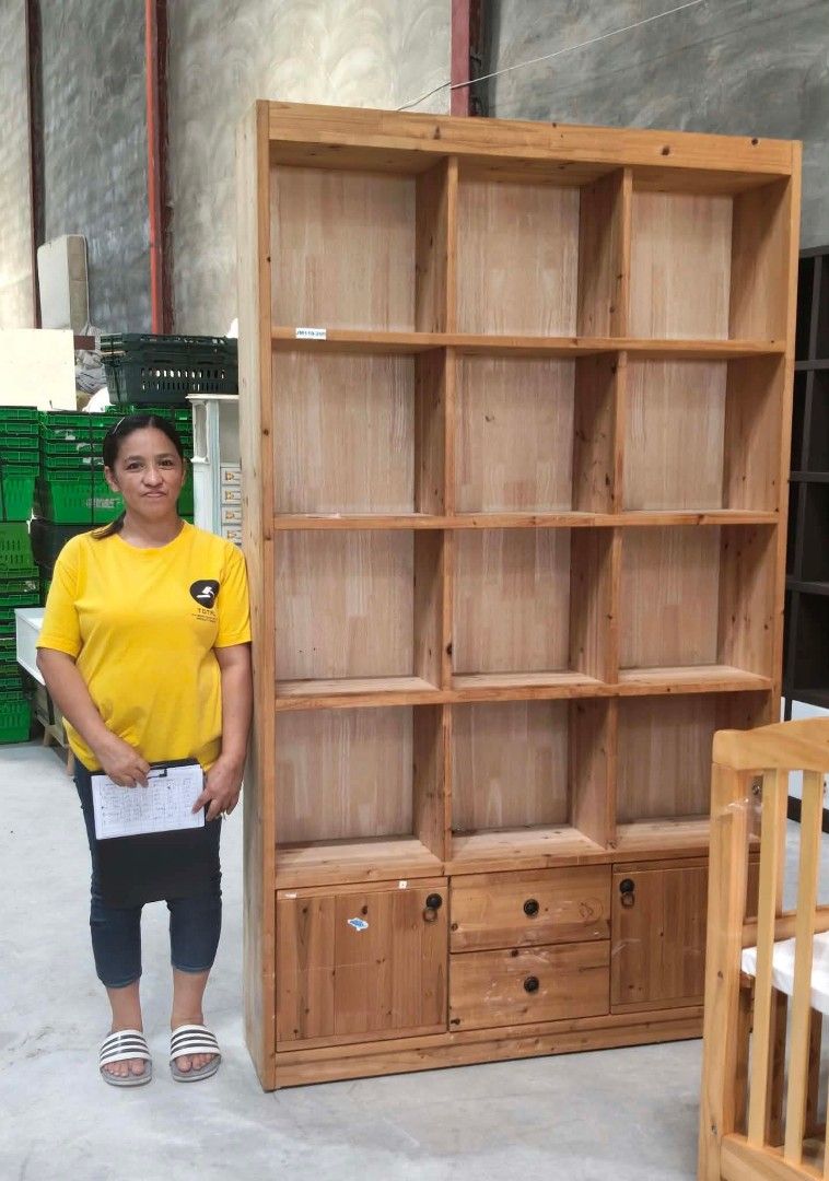 Large Solid Wood Cubby Bookcase / Storage Unit with Drawers Japan Surplus, Pre-loved (Category: Shelves, Cabinets & Racks) located in Manila. Submitted by eugenedcc96792 (Listing ID 1468039845, Image 1). Description: Large Solid Wood Cubby Bookcase / Storage Unit with Drawers Japan Surplus, Pre-loved Size: 47" x 11.25" W x 79" H.