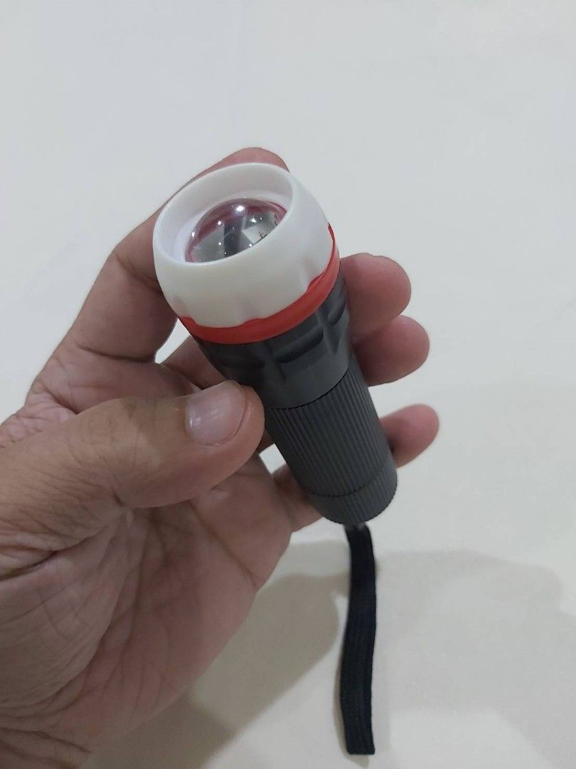 LED FLASHLIGHT (Category: Hiking & Camping) located in Bulacan. Submitted by nansantiago (Listing ID 1467847308, Image 2). Description: LED FLASHLIGHT Powered by 3xAAA batteries Good working condition 🏷️ ₱75‼️ 📍 Location: Plaridel, Bulacan 💸 Mode of Payments: Gcash / BPI 📦 Pick-up / Ship 🚚 Couriers : Flash Express / SPX / Lalamove.