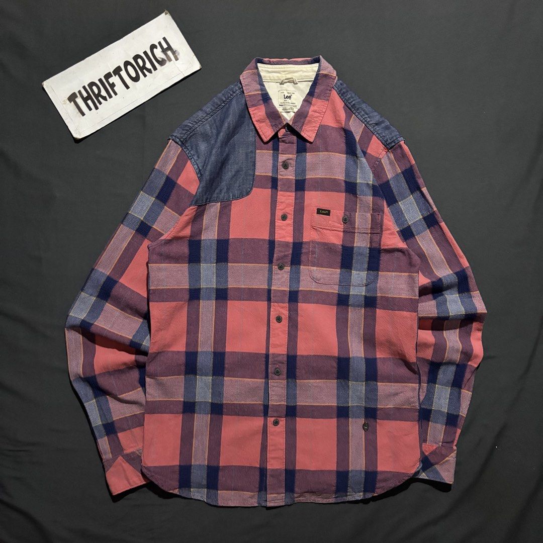 LEE PLAID POLO LONGSLEEVE (Category: Tshirts & Polo Shirts ) located in Taytay. Submitted by dwinsapparel (Listing ID 1467937599, Image 1). Description: LEE PLAID POLO LONG SLEEVE W-20 L-27.5 EXCELLENT CONDITION NEED WASH COMPLETE TAGS.