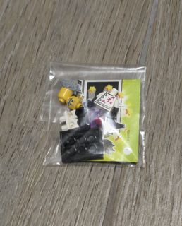 （分類：）位於 。 由 legobuddy 提交（商品編號 1467968983，圖片 1）。簡介： 。