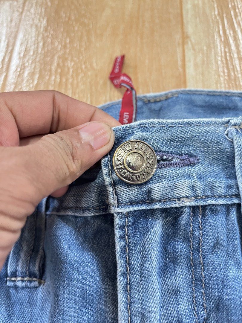 Levi’s 541 (Category: Jeans) located in Cateel. Submitted by elayyy_070126 (Listing ID 1467861072, Image 2). Description: .