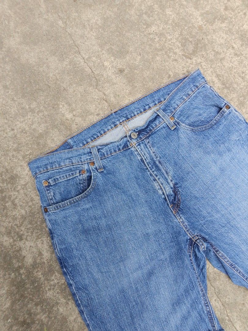 Levi's 541 short (Category: Shorts) located in Naga. Submitted by choythrift (Listing ID 1468024522, Image 2). Description: LEVI'S 541 SHORT Condition: 9/10 Color rate: 9/10 Plus shipping fee J and t , flash express /drop off urban chicc Meet up around Naga city and Magarao Location: Naga City, Bicol Direct Message 💌.