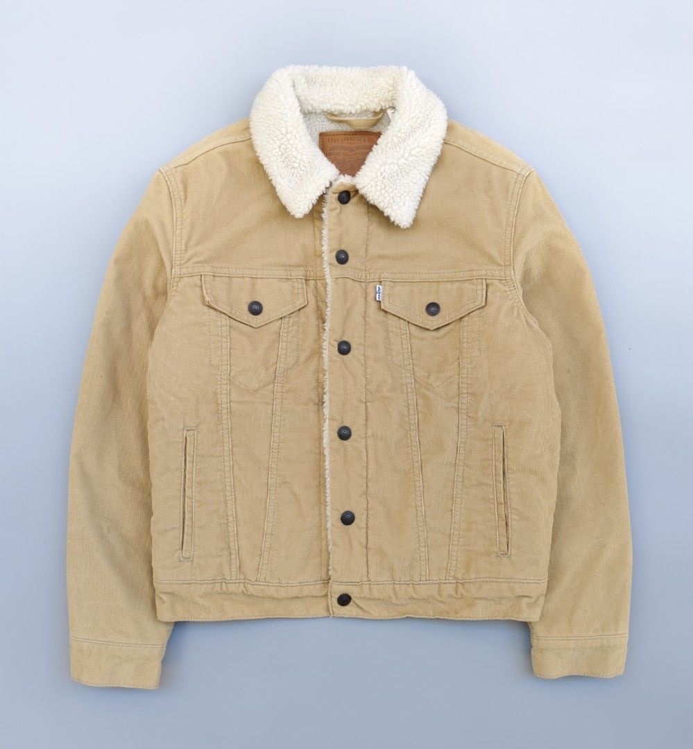 Levis premium big-E sherpa corduroy jacket (Category: Coats, Jackets and Outerwear) located in Baguio. Submitted by archival_thrifted.ph. (Listing ID 1467905765, Image 1). Description: FOR SALE‼️ .LEVIS PREMIUM BIG-E SHERPA CORDUROY JACKET .EXCELLENT CONDITION .SMALL ON TAG CAN FIT MEDIUM .PHP 2800 PLUS SF .❌❌ COP/COD .MOP GCASH .COURIER J&T .BAGUIO AREA .DM FOR SURE BUYER TY.