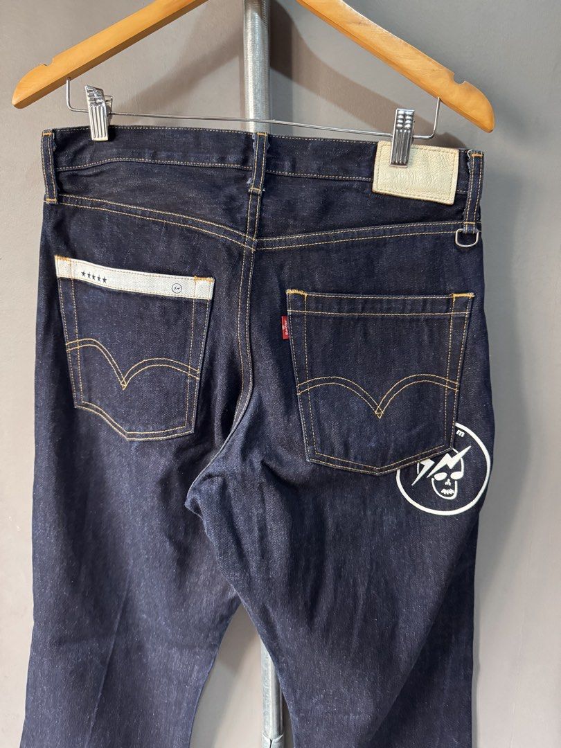 Levi’s X Fragment Design - Denim Pants (Category: Activewear) located in Cabuyao City. Submitted by _streetflavor (Listing ID 1468057434, Image 3). Description: Levi’s X Fragment Design - Denim Pants Excellent Size: Medium fits 31-32 Length: 40.5 Leg open: 8.5 -2,300 pesos Dm.