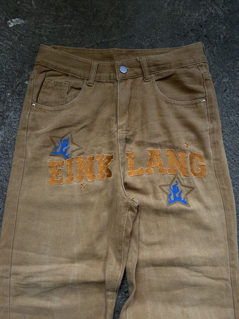 Light brown Pants with embroidered design (Category: Jeans) located in Caloocan City. Submitted by hustlenhunt (Listing ID 1467876659, Image 2). Description: Light Brown Pants with embroidered design •Dimes: Waist-29-30 •Length- 37 •Leg opening-8.5 •Thigh-11 •Issue-None •Color- Light brown •Condition- 8/10 •MOP- Gcash/BDO •MOD- JNT/LALAMOVE/MEET-UP 📍North Caloocan.