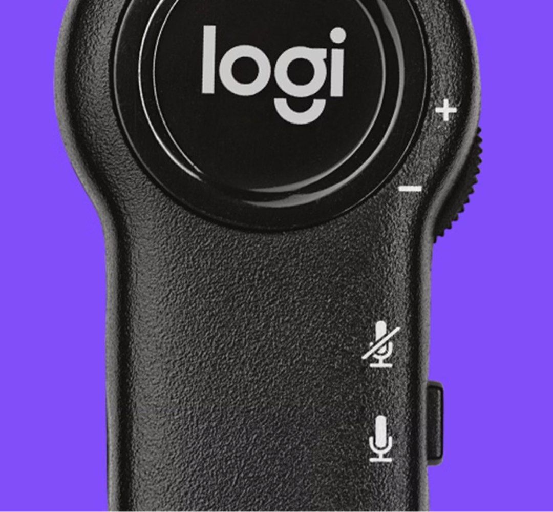Logitech H150 White Headphones (Category: Headphones & Headsets) located in Mandaue City. Submitted by Currentcrs (Listing ID 1467939906, Image 3). Description: Rfs: Extra Headphones.