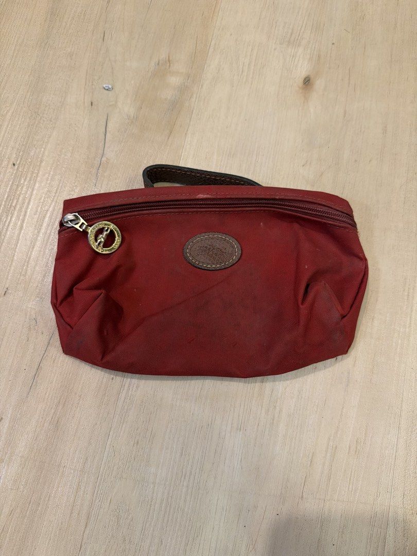 Longchamp Pouch (Category: Purses & Pouches) located in Manila. Submitted by _____car0usell (Listing ID 1467984795, Image 1). Description: auth; just needs a wash.