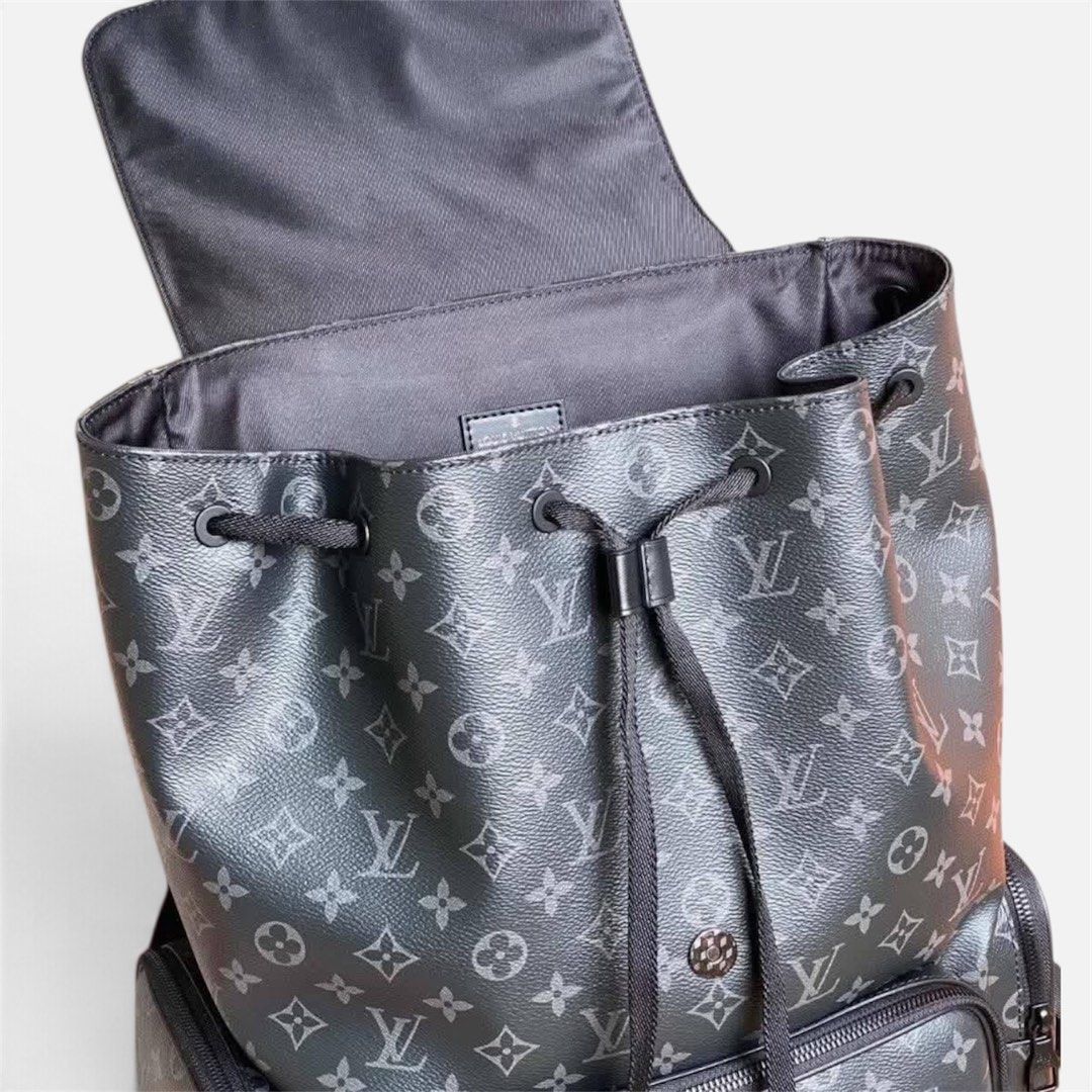 LOUIS VUITTON BLACK MONOGRAM BACKPACK (Category: Backpacks) located in Manila. Submitted by scarlett_hope (Listing ID 1468029716, Image 3). Description: .
