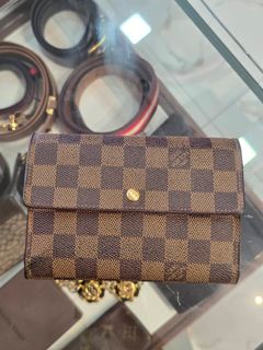 (Category: ) located in . Submitted by SecondhandItems97 (Listing ID 1467944214, Image 1). Description: .