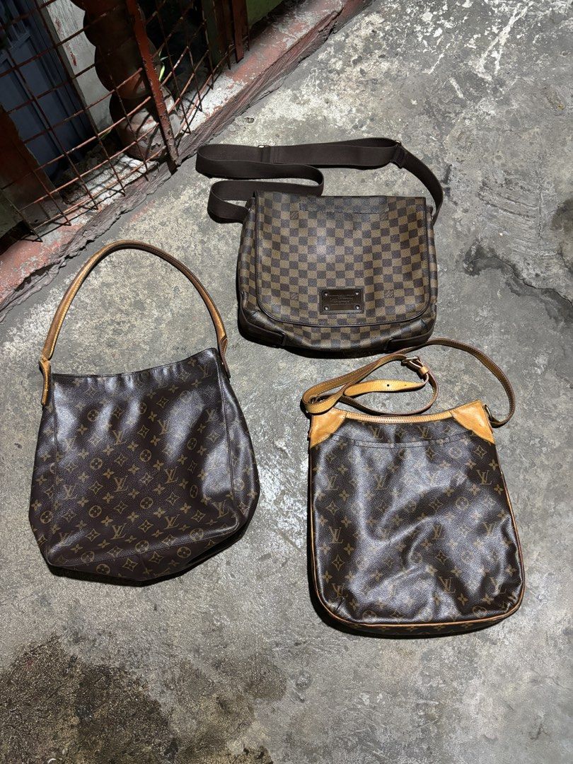 Louis Vuitton Monogram and Damier Canvas Bags Bundle (Category: Luxury Bags & Wallets) located in Bacolod City. Submitted by money_maker06 (Listing ID 1467962893, Image 1). Description: Louis Vuitton Project Bag •All Authentic •Price: 15,500.