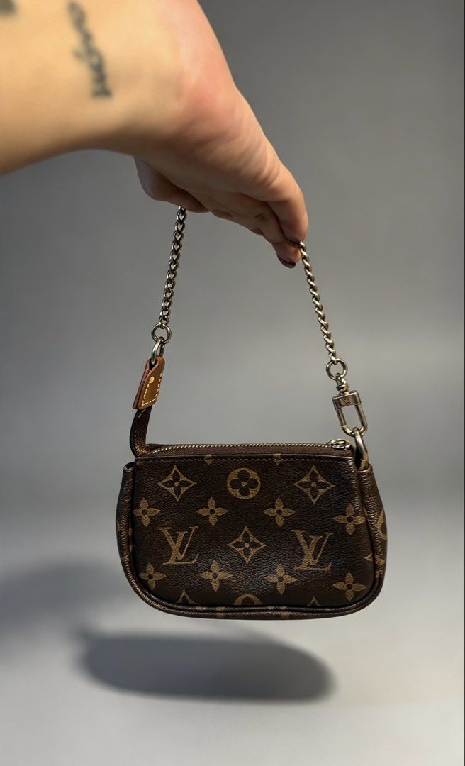Louis Vuitton Monogram Canvas Trunks & Bags Accessorise Pouch (Category: Luxury Bags & Wallets) located in Malabon City. Submitted by lux4less_10 (Listing ID 1468038834, Image 2). Description: lv trunk mini pochete gold hardware ( needs to recolor the hardware ) working zipper bought in osaka japan SELLING LOW‼️ a liitle bag spa and it looks new again. no hidden issue..