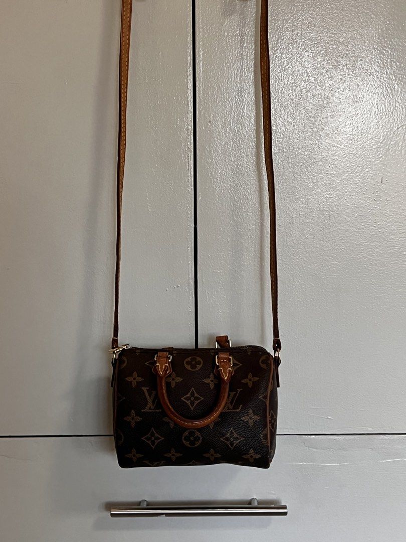 Louis Vuitton Nano Speedy (Category: Luxury Bags & Wallets) located in Antipolo. Submitted by itsme_ghelsonn (Listing ID 1467975975, Image 1). Description: .