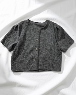 (Category: ) located in . Submitted by visionfinds (Listing ID 1468017935, Image 1). Description: .