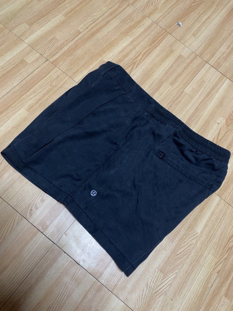 LULULEMON & GO KEEPSAKE PLEATED SHORTS (Category: Activewear) located in Rizal. Submitted by uniii_011 (Listing ID 1467922776, Image 3). Description: SIZE 8 ON TAG Dimensions W: 29 L: 13.5 NO ISSUE 📌COLOR MAY VARY DUE TO LIGHTING .