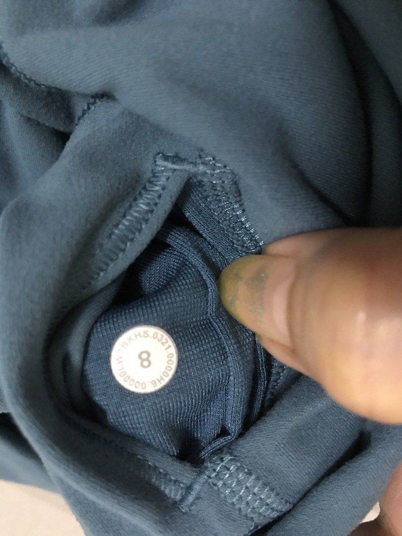 Lululemon Cycling Short (Category: Activewear) located in Manila. Submitted by freshlemon58885 (Listing ID 1467891795, Image 2). Description: Preloved No issue Dot 8 Fresh from bale box.