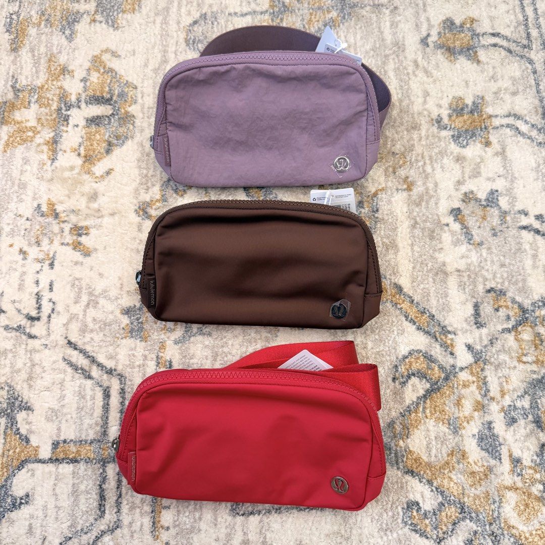 Lululemon Everywhere Belt Bag (Category: Belt bags, Clutches and Pouches) located in Angeles City. Submitted by alexandramhaey (Listing ID 1467875741, Image 1). Description: brand new, perfect for christmas gifting 🎁 with tag price, no paper bag included .