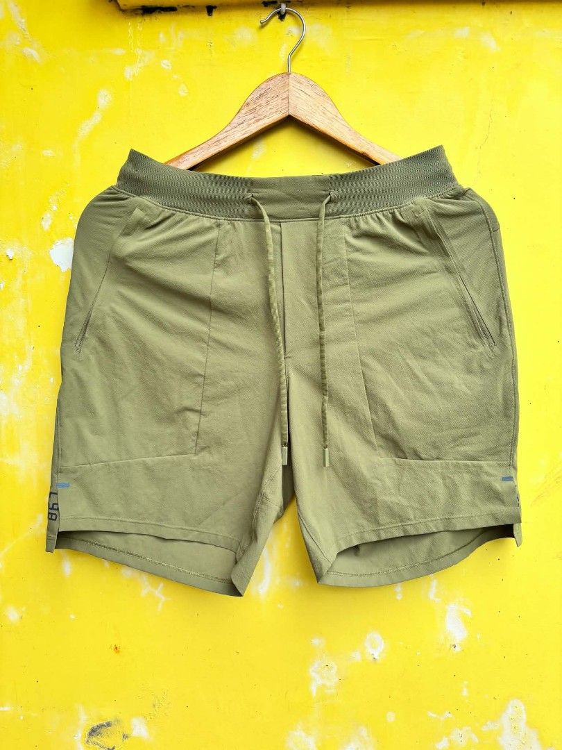 Lululemon Olive Green Athletic Shorts (Category: Activewear) located in Cuartero. Submitted by tripthriftfinds (Listing ID 1467876598, Image 1). Description: Lululemon Olive Green Athletic Shorts size small width 27-33 length 16 front 17 back as new no issue.
