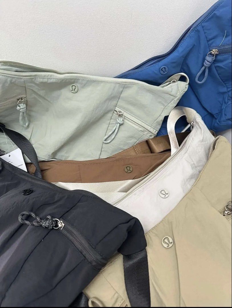 Lululemon Slouchy Sling Bag (Category: Cross-body Bags) located in Paranaque City. Submitted by clxsetfinds.co (Listing ID 1467865457, Image 2). Description: Made in Thailand 🇹🇭 ₱800 - each ₱599 - min 10.