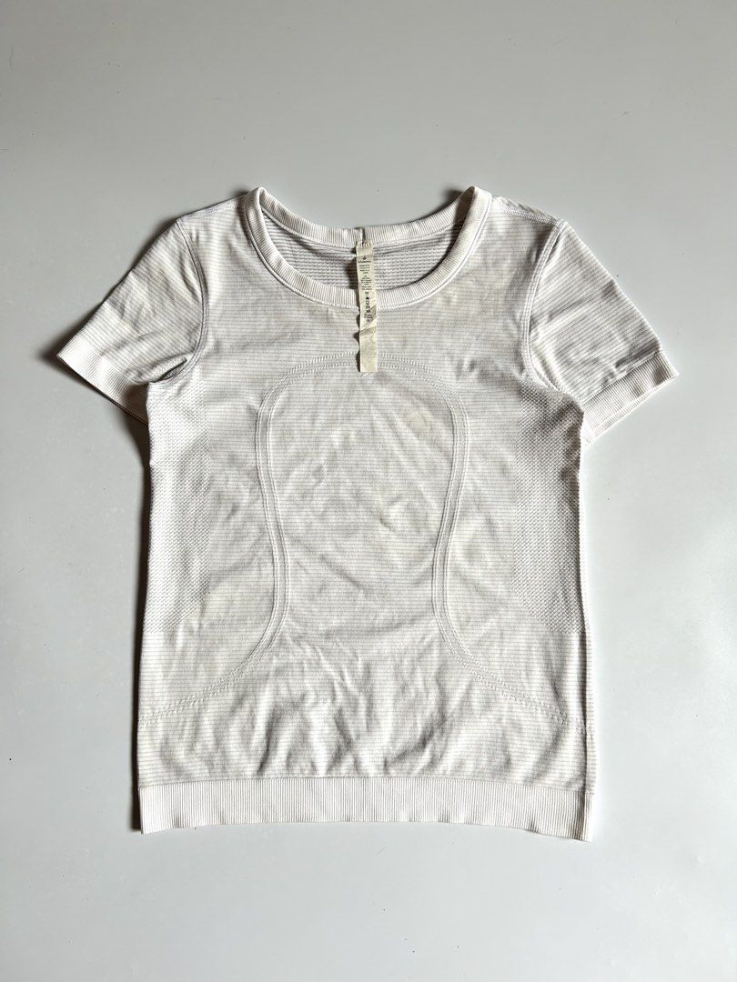 Lululemon Swift Tech Short sleeve Top (Category: Activewear) located in La Carlota. Submitted by jlcthriftfinds (Listing ID 1467933060, Image 1). Description: Lululemon Swift Tech Short Sleeve Top Excellent Condition Dot 4 Need wash (fresh from bale) 350 + sf Dm me .