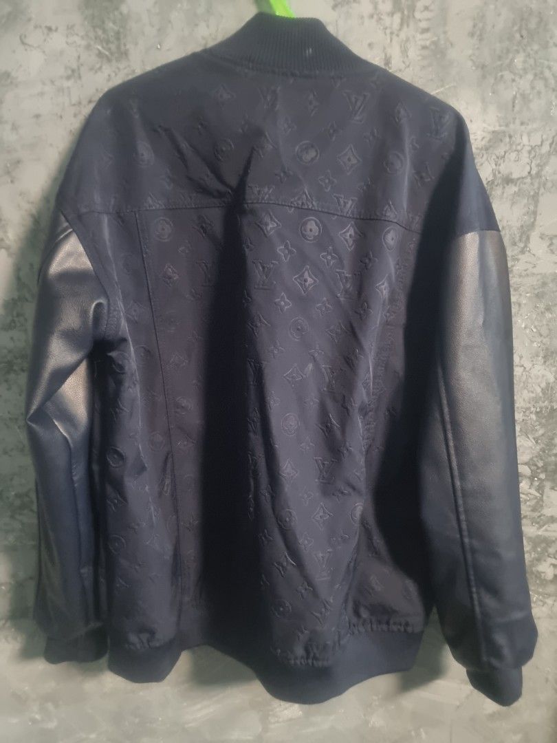 LV VARSITY (Category: Coats, Jackets and Outerwear) located in Baguio. Submitted by yumiii07 (Listing ID 1467982641, Image 2). Description: size xxl 28 L 24 W pit to pit.