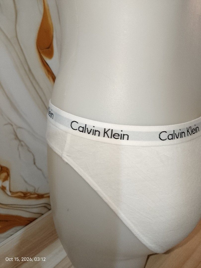 M: Calvin Klein white panty with logo (Category: Undergarments & Loungewear) located in Manila. Submitted by truecrystal-1407 (Listing ID 1468046149, Image 3). Description: orig CK.