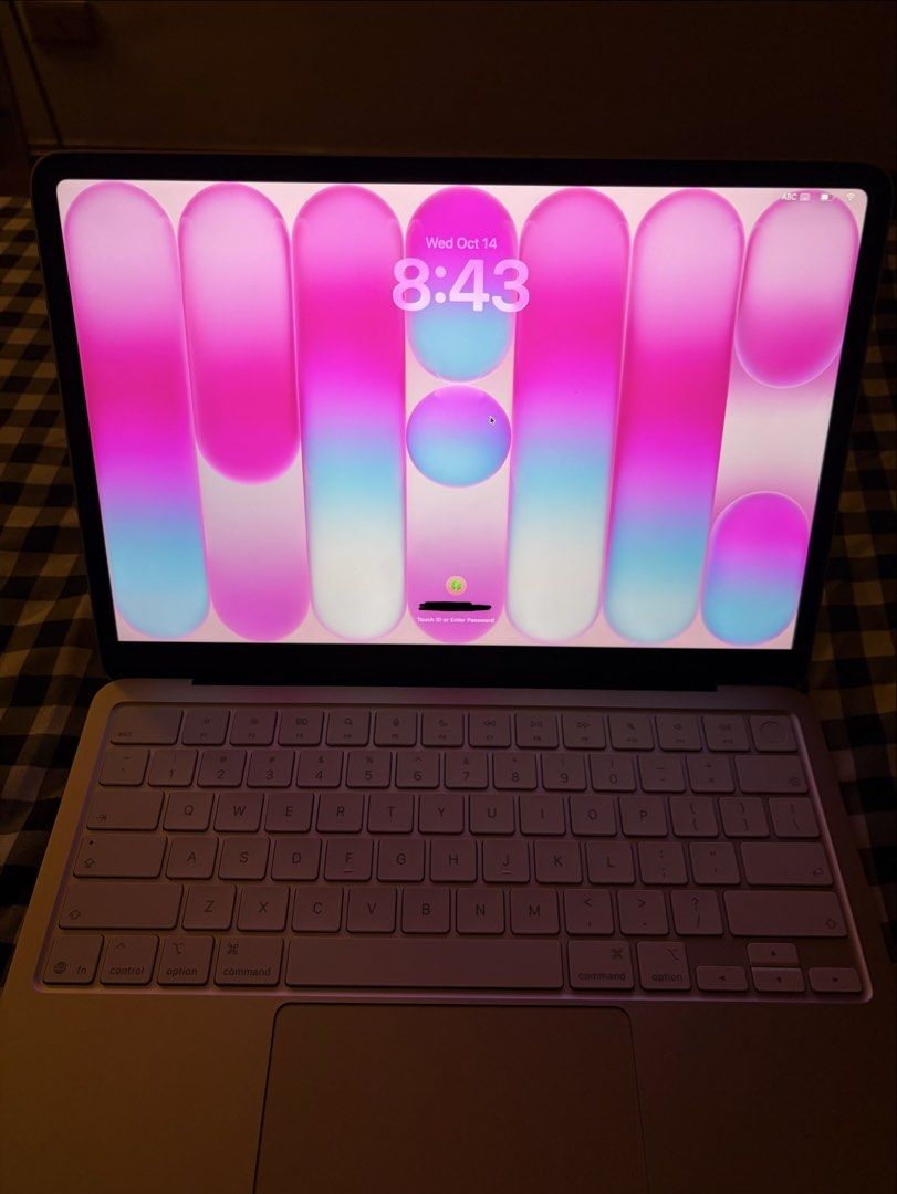 mac neo blush (Category: Laptops & Notebooks) located in Makati City. Submitted by bootique (Listing ID 1467969738, Image 1). Description: 512gb with charger and box negotiable.