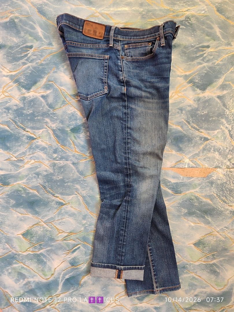 Madewell Selvedge Denim (Category: Jeans) located in Mangaldan. Submitted by lostthread (Listing ID 1467921108, Image 3). Description: Madewell Denim Stretch Faded Blue Dimes 34 x 32 .