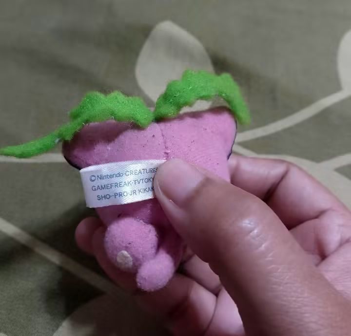 Magnetic Mini Pokemon Plush (Category: Announcements) located in Bocaue. Submitted by riza_olshoppe (Listing ID 1467907523, Image 3). Description: mejo madungis lng.