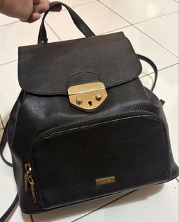 (Category: ) located in . Submitted by hnhpreloved09 (Listing ID 1467968884, Image 1). Description: .