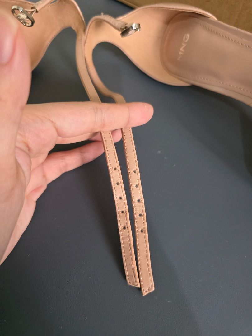 Mango Nude Heels - Size US6.5/EU37 (Category: Heels) located in Manila. Submitted by nikowyow (Listing ID 1467885048, Image 3). Description: Strictly no returns. Payment first if shipping. Buyer will arrange and pay for delivery. Used twice only SIZE 6.5 EUR 37.