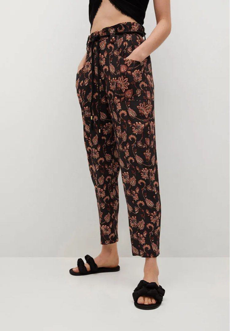 Mango women stretch viscose pants (Category: Other Bottoms) located in Calamba. Submitted by melaicas (Listing ID 1467952112, Image 1). Description: Waist-34/36 inches Length-39 inches .