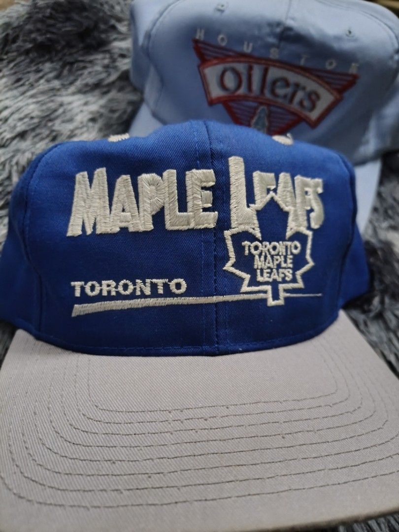 Maple Leaf by The Twins (Category: Caps & Hats) located in Manila. Submitted by royal_maj.one (Listing ID 1467974096, Image 1). Description: No Issue 💯 DM for Sure Taker ( Negotiable ).