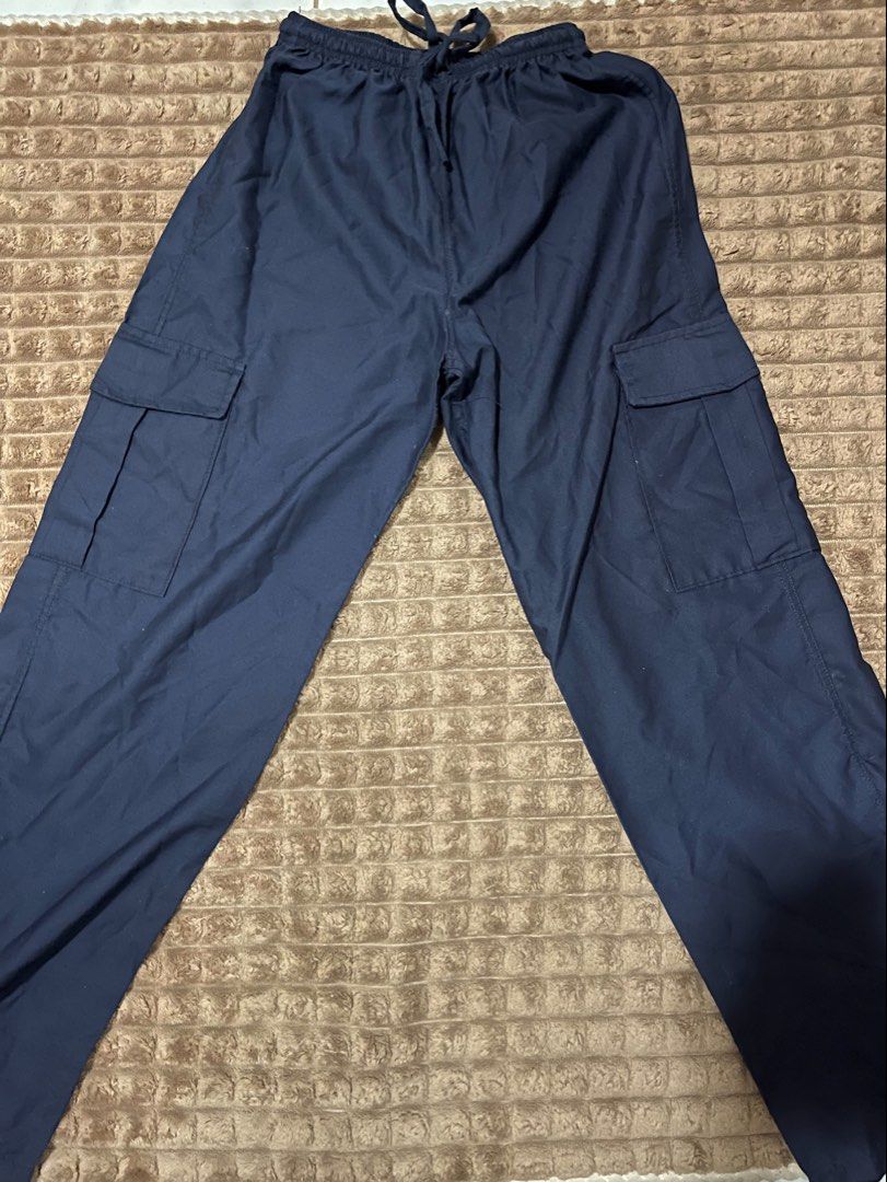MARLIN’S Navy Blue Scrub Set (Top & Cargo Pants) (Category: Sets or Coordinates) located in Calapan. Submitted by shop_storeal (Listing ID 1467996474, Image 3). Description: Brand: Marlin’s Size: Extra Small (XS) Color: Navy Blue Set Includes: V-neck scrub top + drawstring cargo scrub pants Condition: Only used once Dimes: Top: 25L, 19W Pants: 36L, 32W (stretched) MOP: Gcash, GoTyme MOD: J&T 🚚 PROMO: Buy 2 or more items from my listing at regula