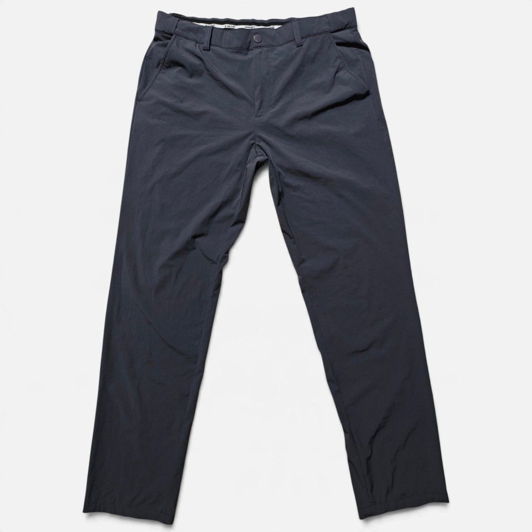 Marmot OUTDOOR/Trekking Pants Stretchable (Category: Trousers) located in Midsayap. Submitted by indigoventure (Listing ID 1468031733, Image 1). Description: Marmot OUTDOOR/Trekking Pants Stretchable Excellent Condition no issue waist:34-36 length: 42.5 leg opening: 7.7 rise: 10.5 (front) rise:14.5(back) Knee:10.