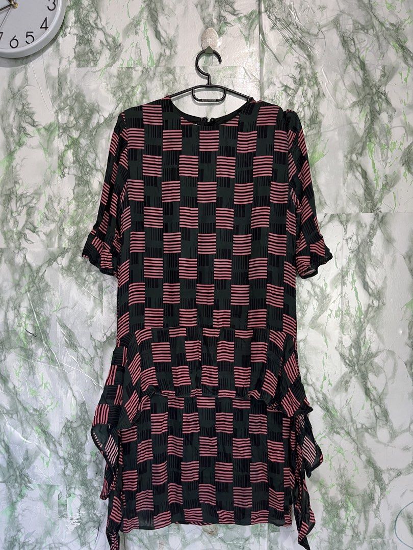 MARNI Dress (Category: Dresses) located in Bulacan. Submitted by letsfindukaywithme (Listing ID 1468047830, Image 3). Description: Maarni Dress Size 38 Fits Medium 17x36" Like new No issue +sf payment first Ship via J&T.