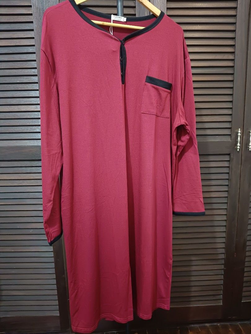 Maroon/Black Dress (Category: Sleep and Loungewear) located in Manila. Submitted by byjrb (Listing ID 1468039391, Image 1). Description: 🛍️ Brand-new items from SHEIN, Emery Rose, Zaful & more! Size : XXL to XXXL 📦 Shipping: LBC / J&T / Lalamove 💸 MOP: GCash / BPI only DM for inquiries! 💌.