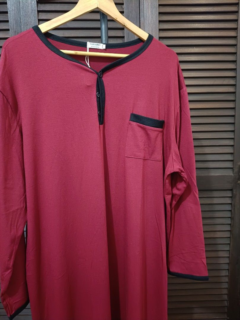 Maroon/Black Dress (Category: Sleep and Loungewear) located in Manila. Submitted by byjrb (Listing ID 1468039391, Image 3). Description: 🛍️ Brand-new items from SHEIN, Emery Rose, Zaful & more! Size : XXL to XXXL 📦 Shipping: LBC / J&T / Lalamove 💸 MOP: GCash / BPI only DM for inquiries! 💌.