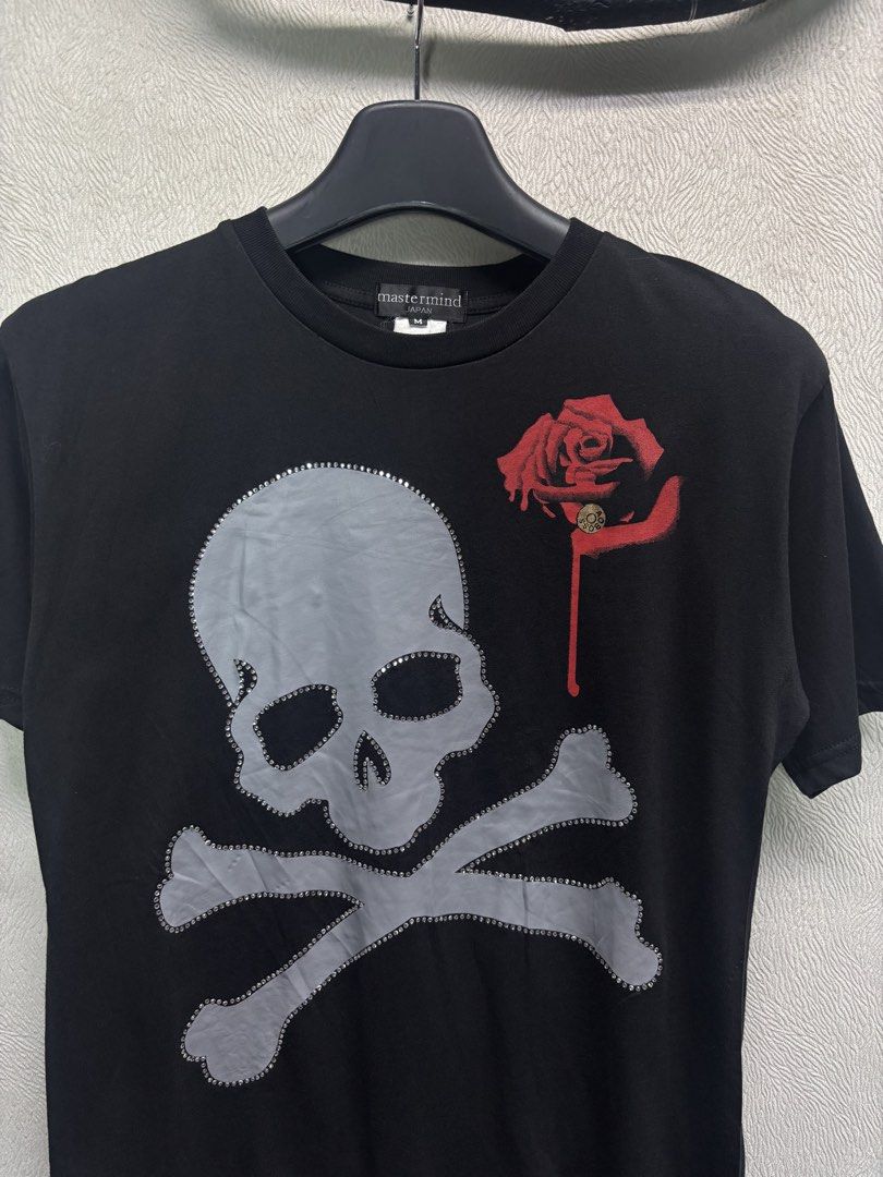 Mastermind Shirt (Category: Tshirts & Polo Shirts ) located in Baybay. Submitted by thrift.ed2023 (Listing ID 1468001873, Image 2). Description: Mastermind Shirt Small to Medium 18.5x27 No Issue Good as New .