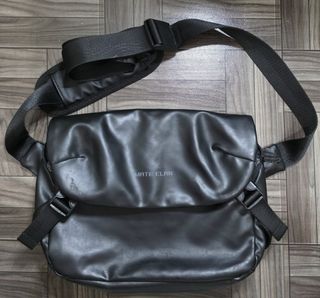 (Category: ) located in . Submitted by thriftstershop (Listing ID 1467996331, Image 1). Description: .