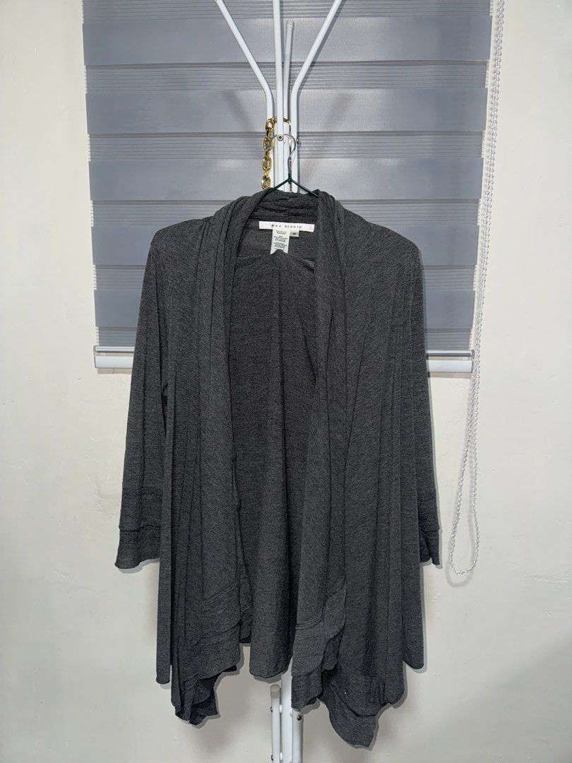 Max Studio Gray Open Front Cardigan Medium (Category: Coats, Jackets and Outerwear) located in La Trinidad. Submitted by prelovedandfindsbyji (Listing ID 1467928961, Image 1). Description: - Brand: Max Studio - Size: Medium - Color: Gray - Style: Draped open-front with trendy handkerchief hem and long sleeves - Material: Self (62% polyester, 33% rayon, 5% spandex); Contrast (77% polyester, 18% rayon, 5% spandex) - Condition: Lightweight layering 