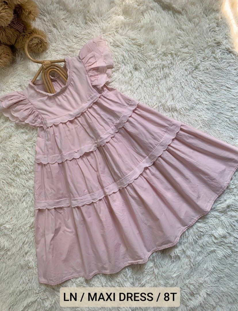Maxi dress 8t (Category: Babies & Kids Fashion) located in General Santos City (Dadiangas). Submitted by happyhues_2021 (Listing ID 1467895333, Image 1). Description: .