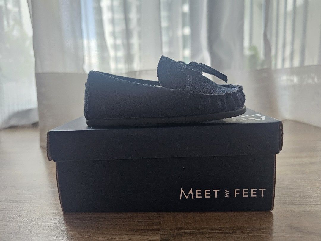 Meet My Feet Loafers (Category: Babies & Kids Fashion) located in Makati City. Submitted by remajada (Listing ID 1467888900, Image 2). Description: Meet My Feet Infant Shoes for boys size 20.